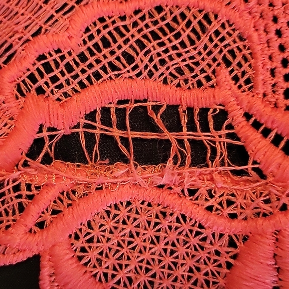 Rebellion Dress L Red and Black - Picture 9 of 10